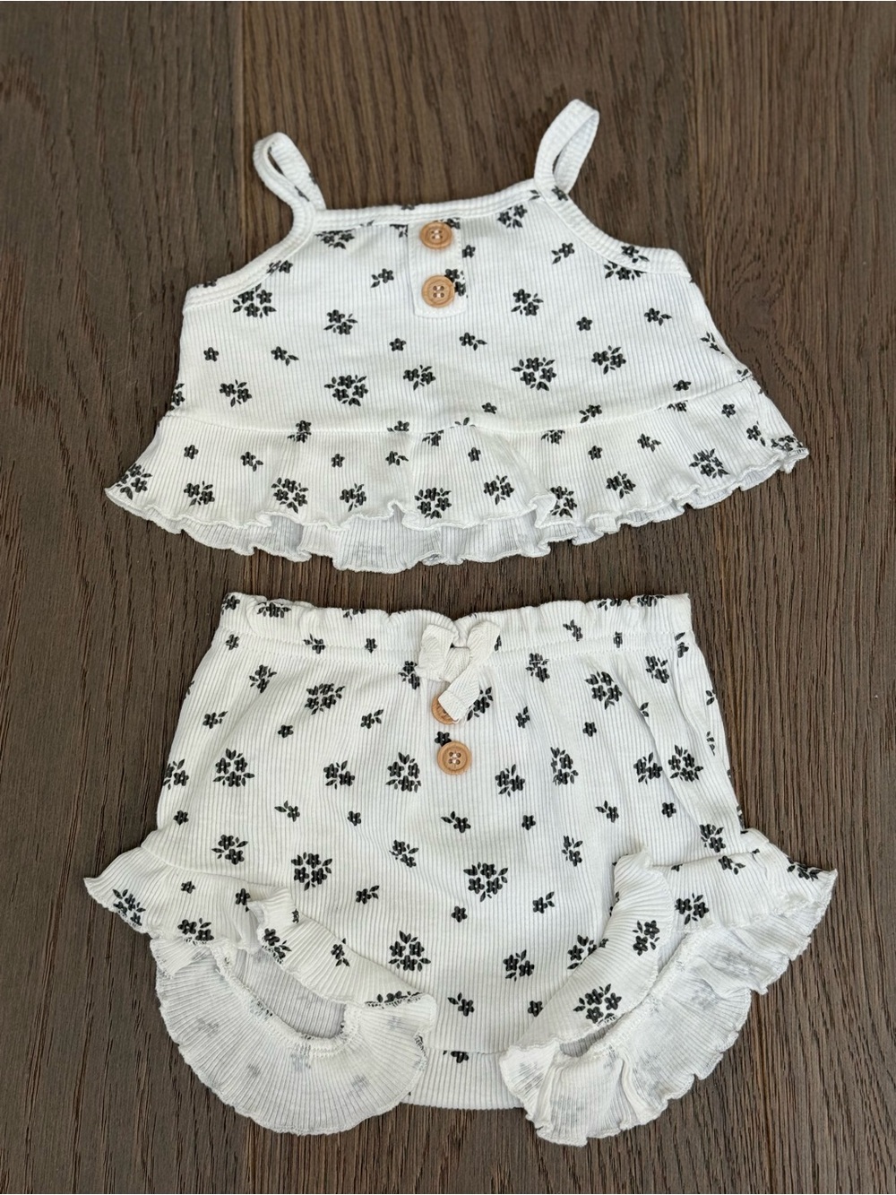 Rachel Zoe Matching Set - Picture 7 of 11